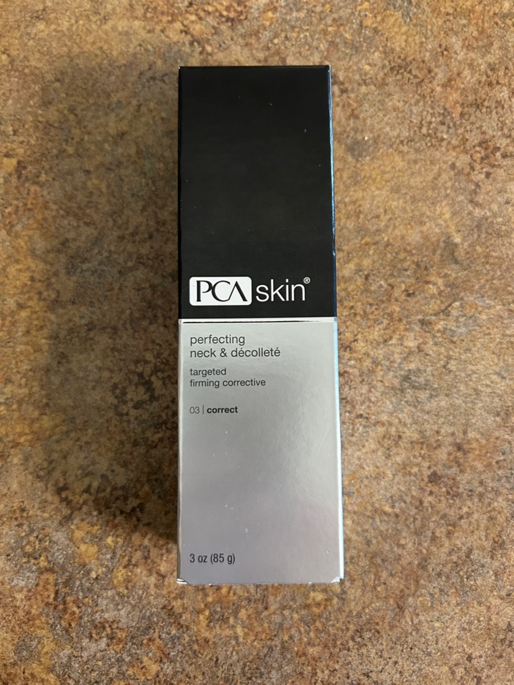 Perfecting Neck & Décolleté 03 Correct - Silver/Black